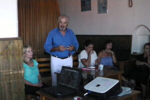 117.Καφενείο-των-Ορέων-Ροδάκινο-Σελλιά-24Αυγούστου-2012