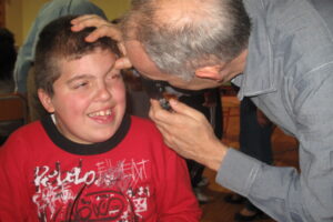 50.Το-Πανεπιστήμιο-των-Ορέων-Εξόρμηση-στο-1ο-ειδικό-σχολείο-Ρεθύμνης-6-4-2012-scaled